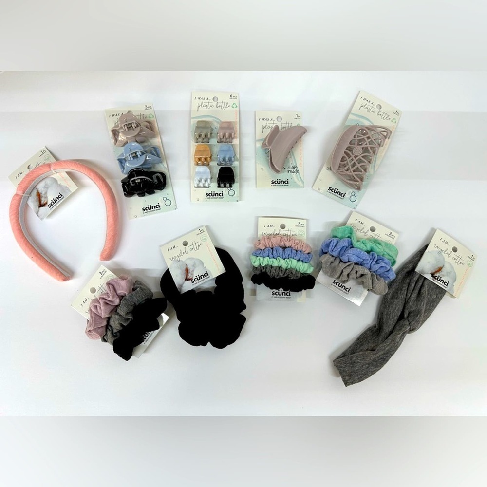 Set of 20 Scunci hair accessories 🎀